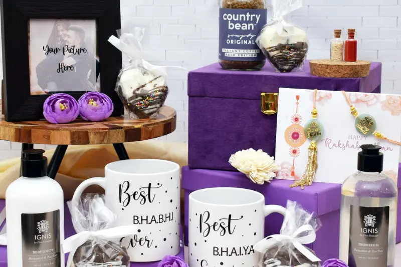 anniversary gift ideas for bhaiya and bhabhi